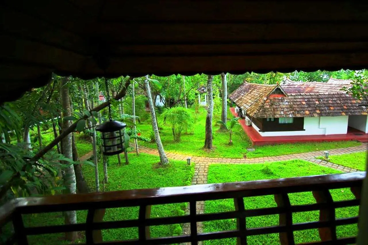 Shanthitheeram Lakeside Heritage Resort Alappuzha