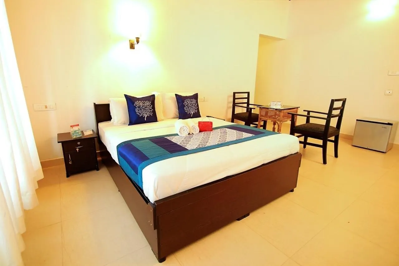 Shanthitheeram Lakeside Heritage Resort Alappuzha
